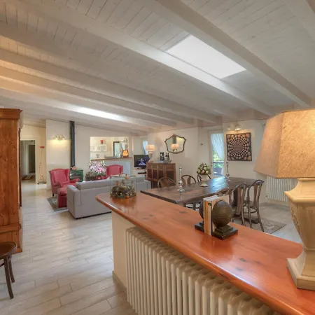 La Foresteria بيت للعطل *
