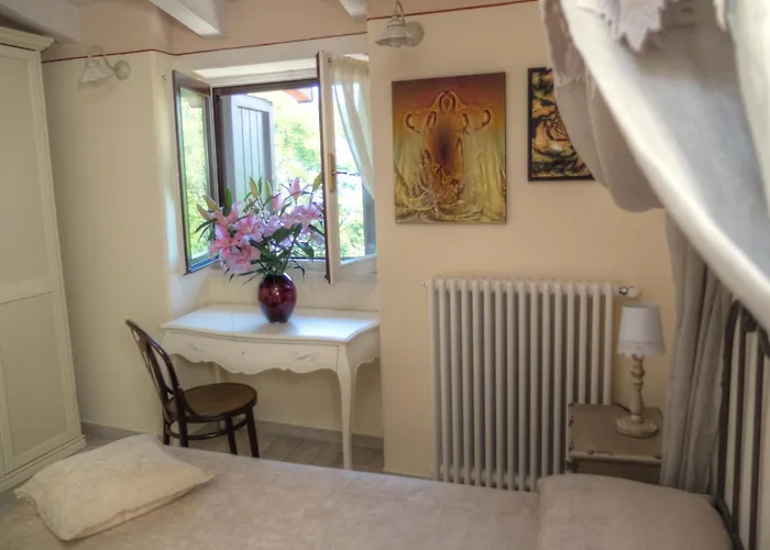 펜션 La Foresteria Fondotoce